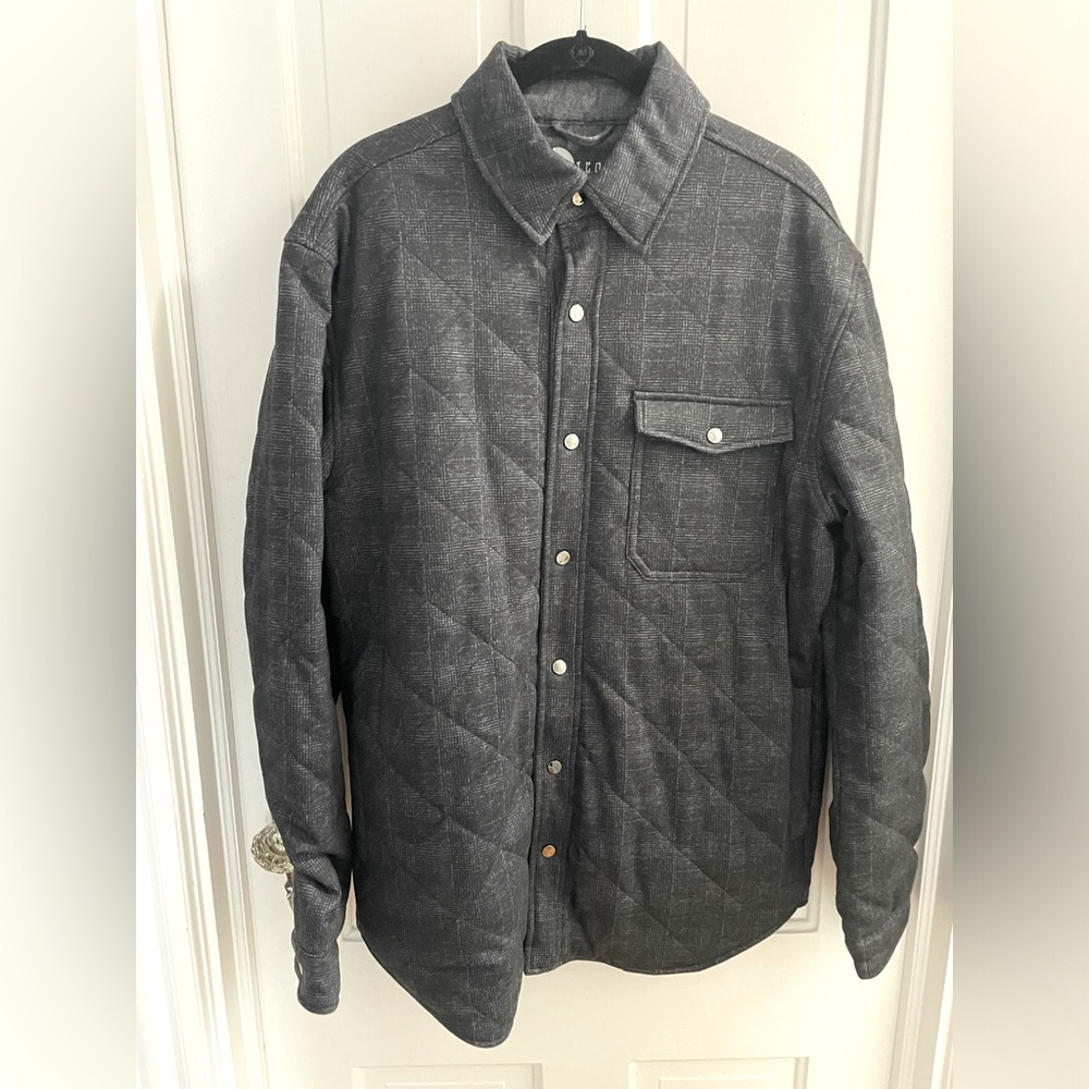 Men’s Nicoby insulated shirt jacket size L grey and black plaid snap close